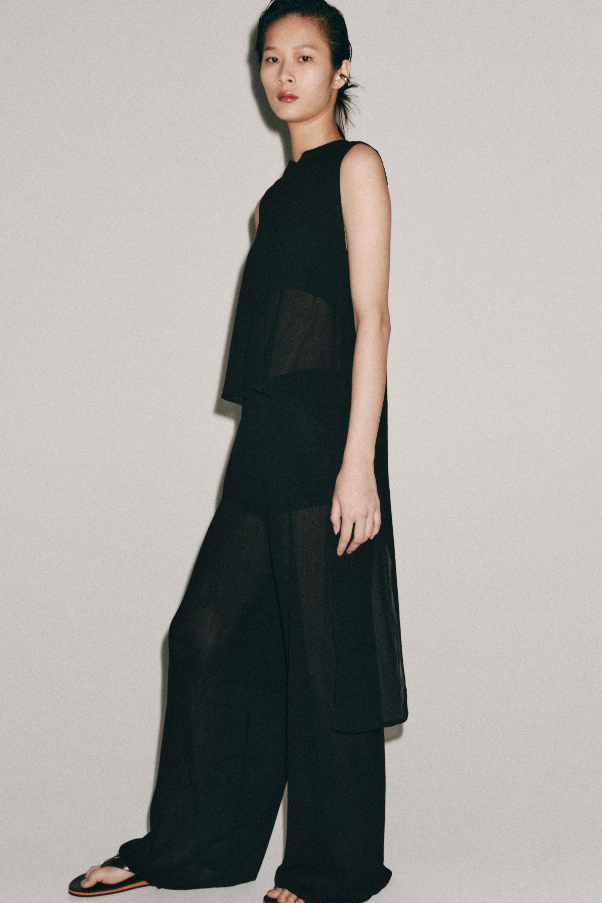 FLOWY STRAIGHT LEG PANTS